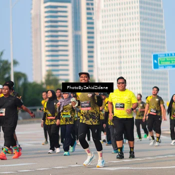 Runner Photo 6722578