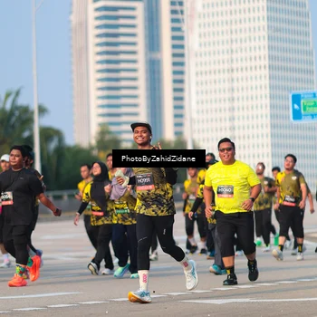 Runner Photo 6722579