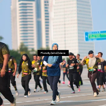 Runner Photo 6722687