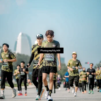 Runner Photo 6722701
