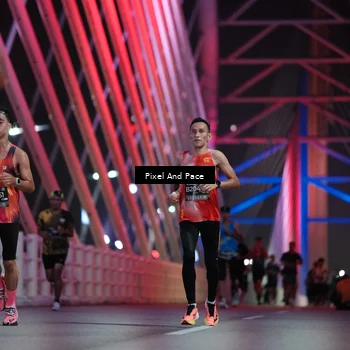Runner Photo 6722721