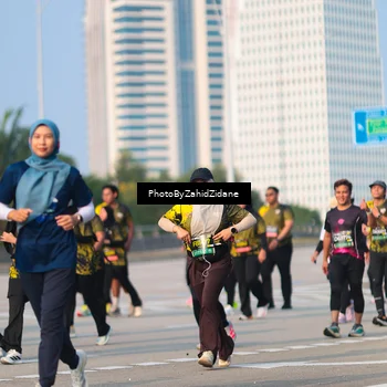 Runner Photo 6722733