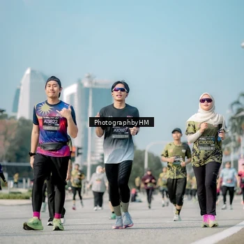 Runner Photo 6722773
