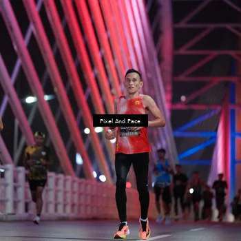 Runner Photo 6722839