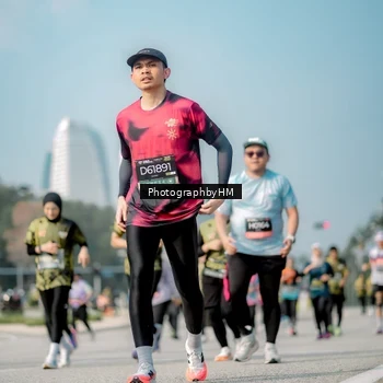 Runner Photo 6722845
