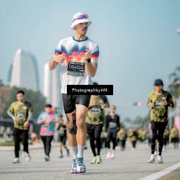 Runner Photo 6722884
