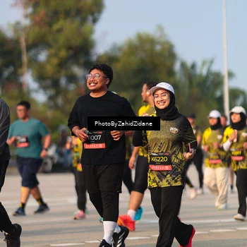 Runner Photo 6722906