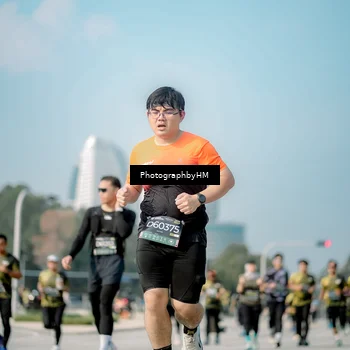 Runner Photo 6722912