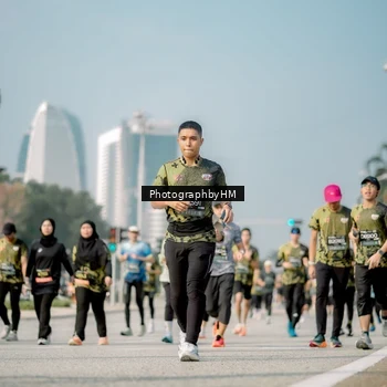 Runner Photo 6722960