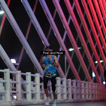 Runner Photo 6722984