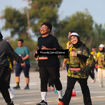 Runner Photo 6722996