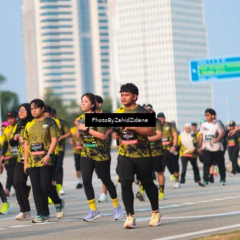 Runner Photo 6722998
