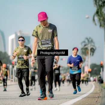 Runner Photo 6723005