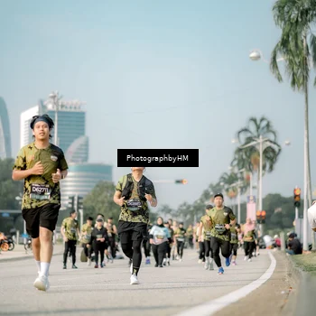 Runner Photo 6723038