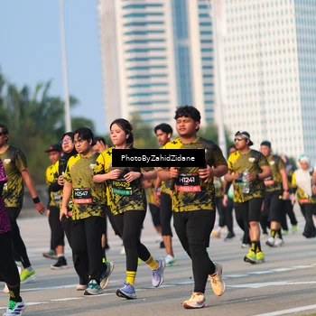 Runner Photo 6723045