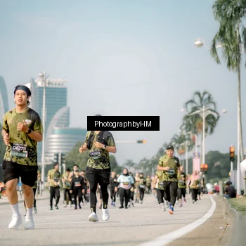 Runner Photo 6723048