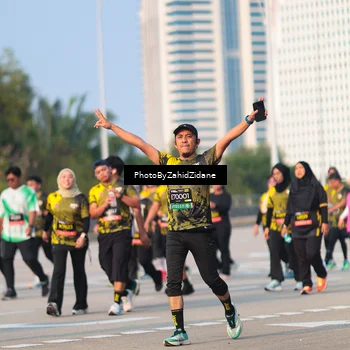 Runner Photo 6723051