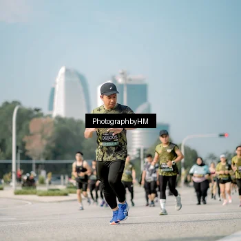 Runner Photo 6723056