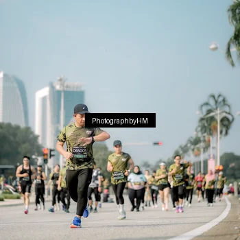 Runner Photo 6723057