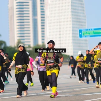 Runner Photo 6723084