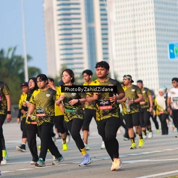 Runner Photo 6723092