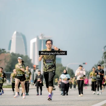 Runner Photo 6723099
