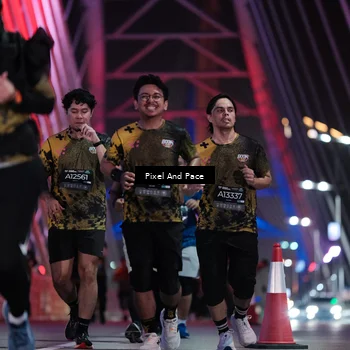 Runner Photo 6723117