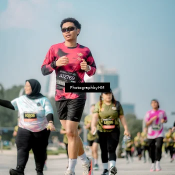 Runner Photo 6723137
