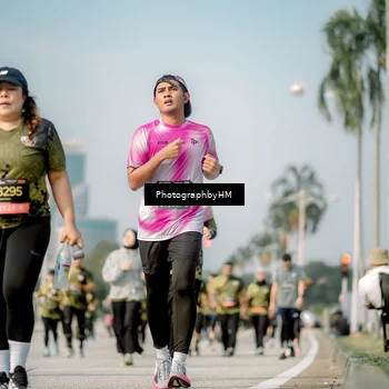 Runner Photo 6723153