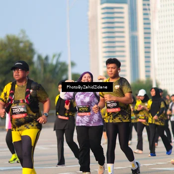 Runner Photo 6723163