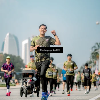 Runner Photo 6723237