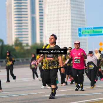Runner Photo 6723246