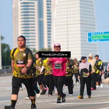 Runner Photo 6723260