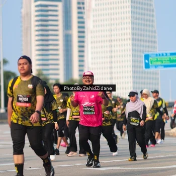 Runner Photo 6723262