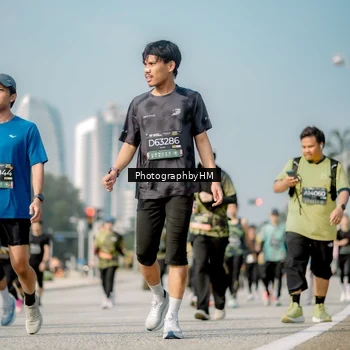 Runner Photo 6723294