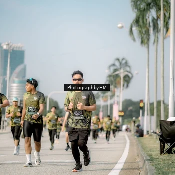 Runner Photo 6723300
