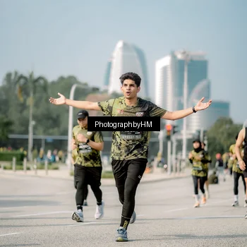 Runner Photo 6723341