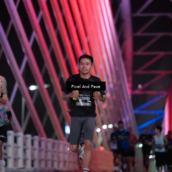 Runner Photo 6723356