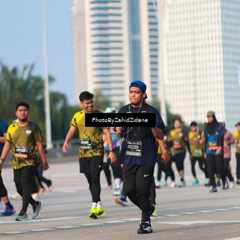 Runner Photo 6723386