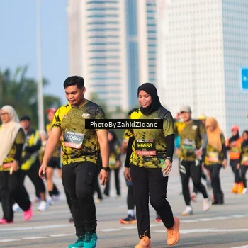 Runner Photo 6723405