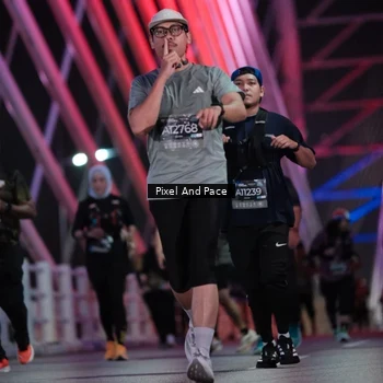 Runner Photo 6723428