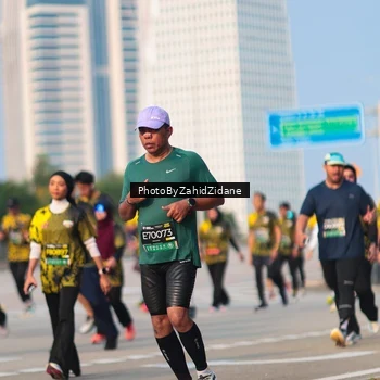Runner Photo 6723438