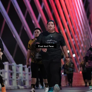 Runner Photo 6723476