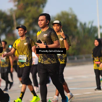 Runner Photo 6723497