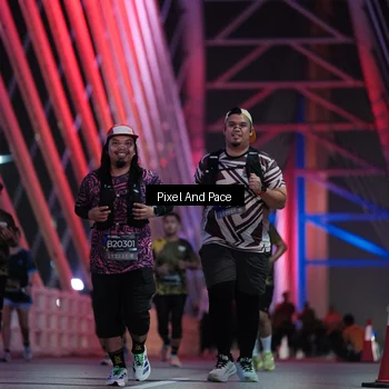 Runner Photo 6723502