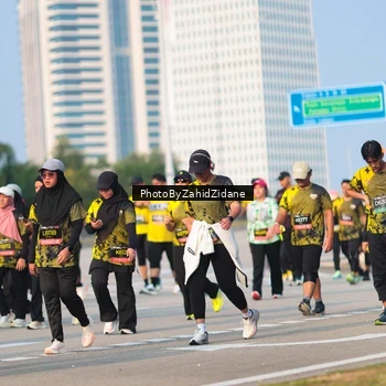 Runner Photo 6723605