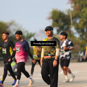 Runner Photo 6723700