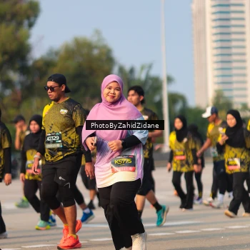 Runner Photo 6723728