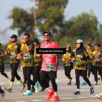 Runner Photo 6723750