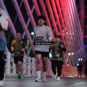 Runner Photo 6723790